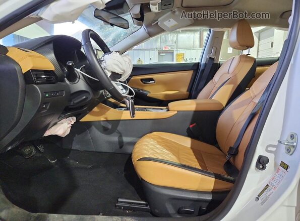3N1AB8CV9RY218786 2024 NISSAN SENTRA White წინა სალონის ხედი