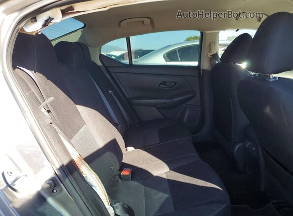 3N1AB8CV9RY242280 2024 NISSAN SENTRA Gray Widok tylnych siedzeń