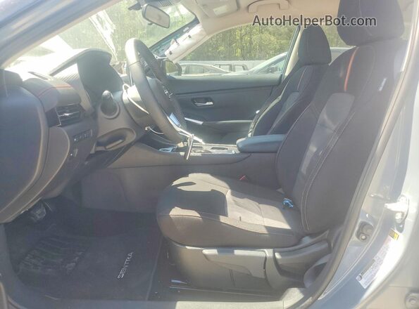 3N1AB8DV1SY333242 2025 NISSAN SENTRA Синий Вид салона спереди
