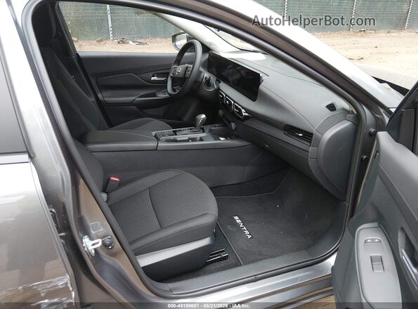 3N1AB9BV5TY225037 2026 NISSAN SENTRA Gray წინა სალონის ხედი