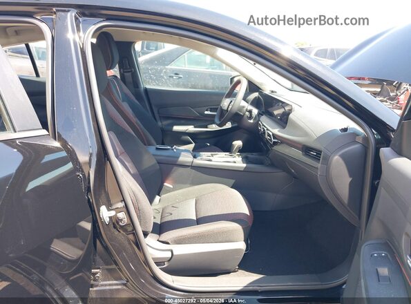 3N1AB9DV0TY251901 2026 NISSAN SENTRA Черный Вид салона спереди