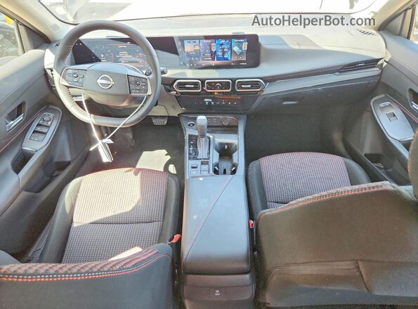 3N1AB9DV2TY247428 2026 NISSAN SENTRA Черный Вид панели приборов