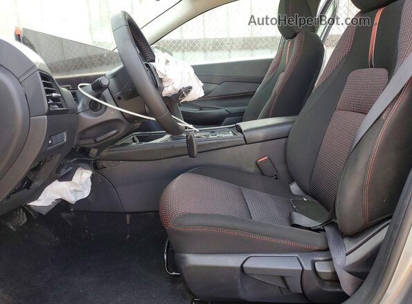 3N1AB9DV3TY219556 2026 NISSAN SENTRA Серый Вид салона спереди