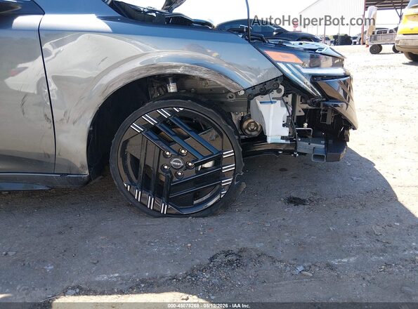 3N1AB9DV3TY242402 2026 NISSAN SENTRA Серый Вид спереди