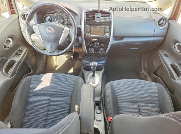 3N1CE2CP1GL404556 2016 NISSAN VERSA Красный Вид панели приборов