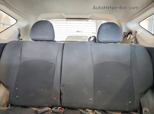 3N1CE2CP1JL364597 2018 NISSAN VERSA Белый Вид задних сидений