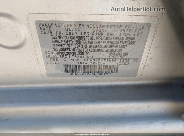 3N1CE2CP2GL380199 2016 NISSAN VERSA NOTE Silver Vista del compartimento del motor