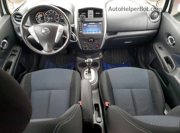 3N1CE2CP4KL357788 2019 NISSAN VERSA White Widok deski rozdzielczej