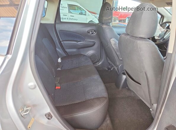3N1CE2CP5GL404981 2016 NISSAN VERSA Silver Widok wnętrza z tyłu