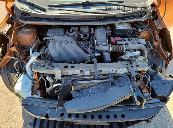 3N1CE2CP5JL371231 2018 NISSAN VERSA Orange Widok wnętrza z tyłu