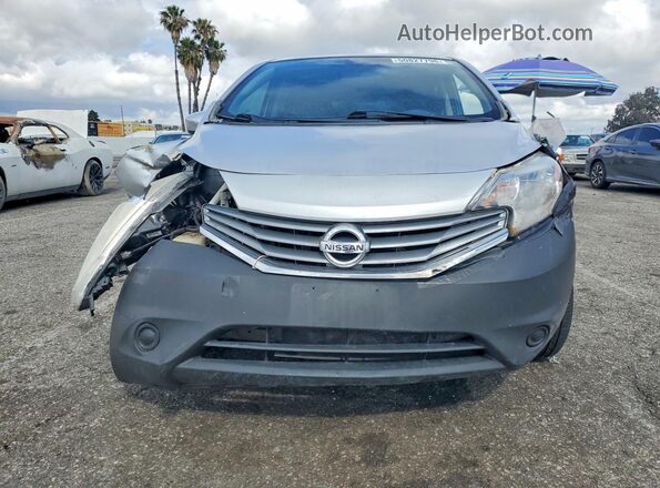 3N1CE2CP6GL375457 2016 NISSAN VERSA Серебряный Вид спереди