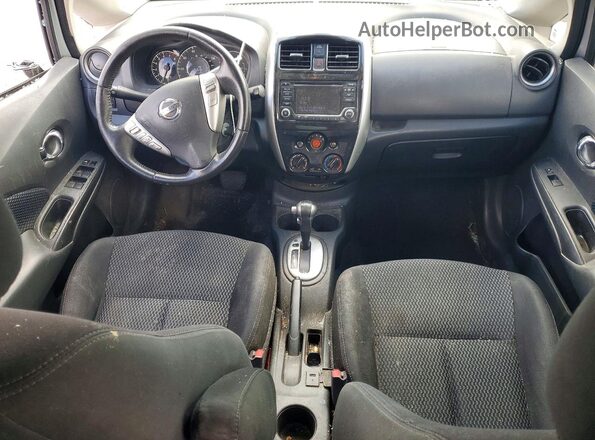 3N1CE2CP6GL375457 2016 NISSAN VERSA Серебряный Вид панели приборов