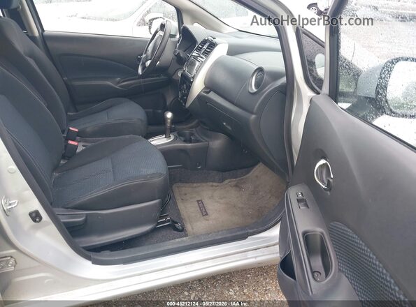 3N1CE2CP6GL394218 2016 NISSAN VERSA NOTE Серебряный Вид салона спереди