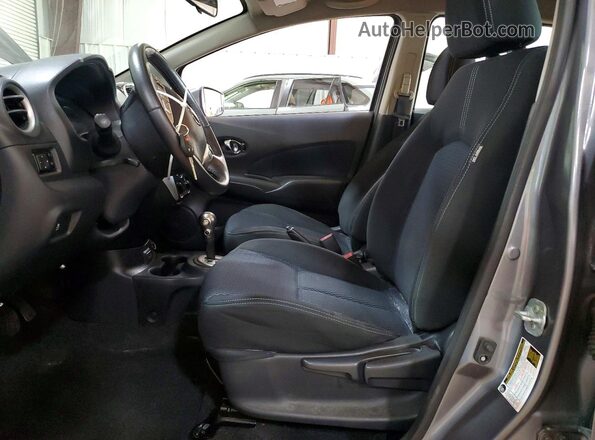 3N1CE2CP6HL363620 2017 NISSAN VERSA Серый Вид салона спереди