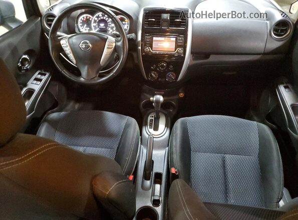 3N1CE2CP6HL363620 2017 NISSAN VERSA Серый Вид панели приборов