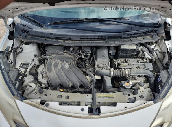 3N1CE2CP8GL367490 2016 NISSAN VERSA Белый Вид задней части салона
