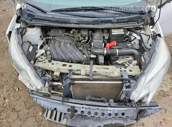 3N1CE2CP8GL400276 2016 NISSAN VERSA Белый Вид задней части салона