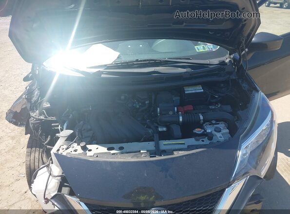 3N1CE2CP9JL369384 2018 NISSAN VERSA NOTE Black Widok z tyłu