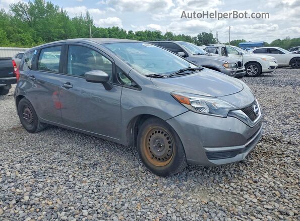 3N1CE2CPXJL352576 2018 NISSAN VERSA Серый Передняя правая четверть
