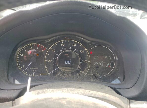3N1CE2CPXJL352576 2018 NISSAN VERSA Серый Вид щитка приборов