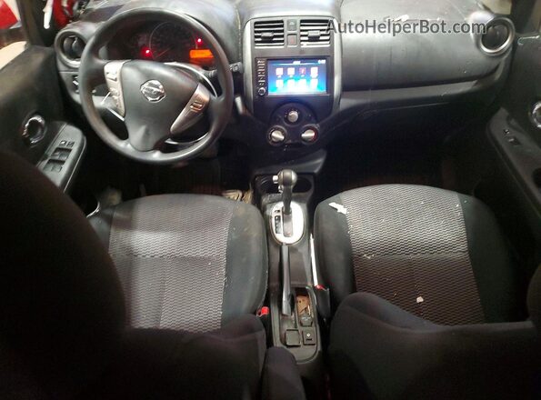3N1CK3CP3KL226236 2019 NISSAN MICRA Красный Вид панели приборов