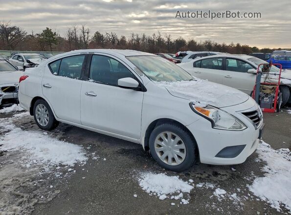3N1CN7AP2HL830984 2017 NISSAN VERSA Белый Передняя правая четверть