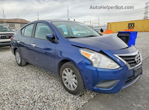 3N1CN7AP2JL848813 2018 NISSAN VERSA Синий Передняя правая четверть