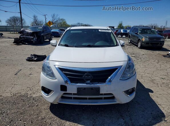 3N1CN7AP3HL852153 2017 NISSAN VERSA Белый Вид спереди