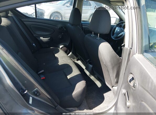 3N1CN7AP3KL813232 2019 NISSAN VERSA Серый Вид наклейки с VIN-кодом