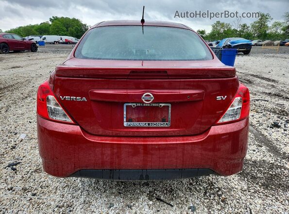 3N1CN7AP4JK416309 2018 NISSAN VERSA Красный Вид сзади