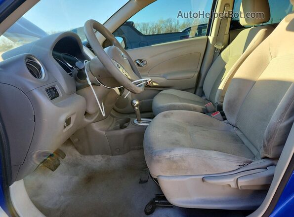 3N1CN7AP7GL802418 2016 NISSAN VERSA Синий Вид салона спереди