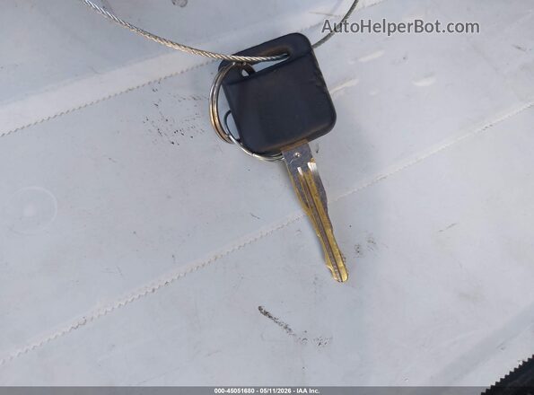3N1CN7AP7GL839873 2016 NISSAN VERSA Серый Вид панели приборов