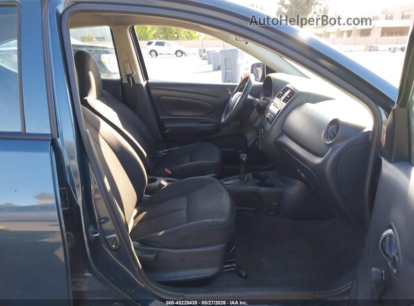 3N1CN7AP8GL846735 2016 NISSAN VERSA Бирюзовый Вид салона спереди