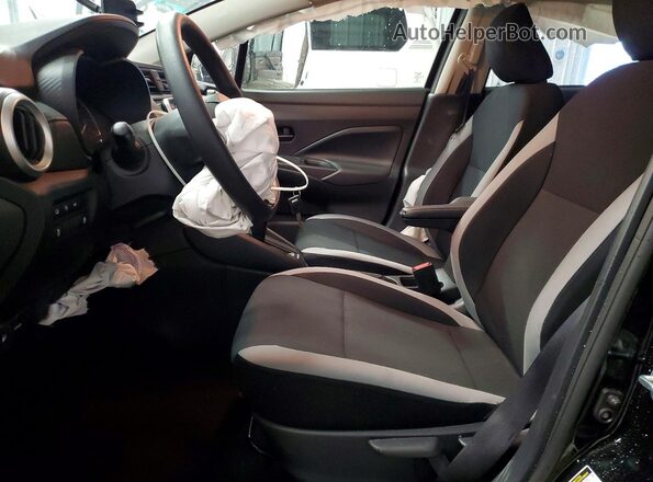 3N1CN8DV7SL896695 2025 NISSAN VERSA Черный Вид салона спереди