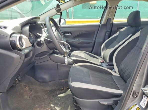 3N1CN8EV0ML874992 2021 NISSAN VERSA Gray წინა სალონის ხედი
