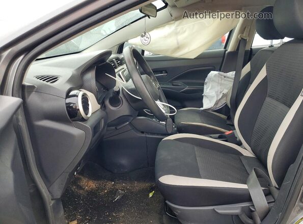 3N1CN8EV2LL809902 2020 NISSAN VERSA Серый Вид салона спереди