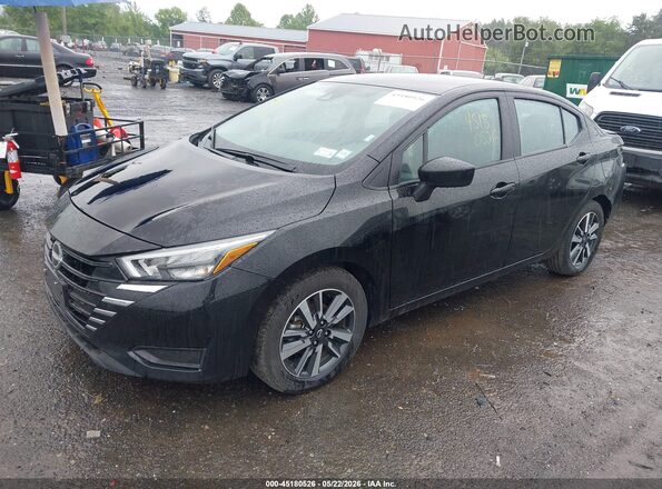 3N1CN8EV7SL866160 2025 NISSAN VERSA Черный Передняя левая четверть