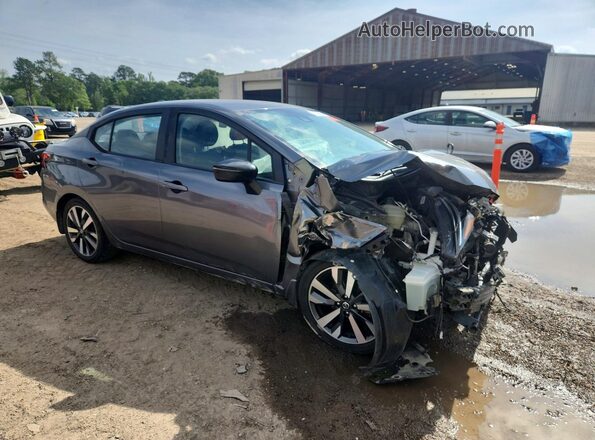 3N1CN8FV1ML897258 2021 NISSAN VERSA Серый Передняя правая четверть