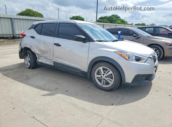 3N1CP5BV0LL540568 2020 NISSAN KICKS Серебряный Передняя правая четверть