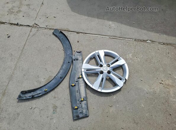 3N1CP5BV0LL540568 2020 NISSAN KICKS Серебряный Вид подкапотного пространства
