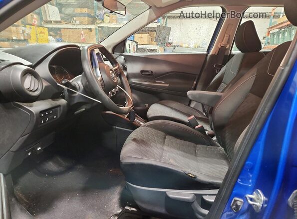3N1CP5BV0ML555587 2021 NISSAN KICKS Blue Вид салону спереду