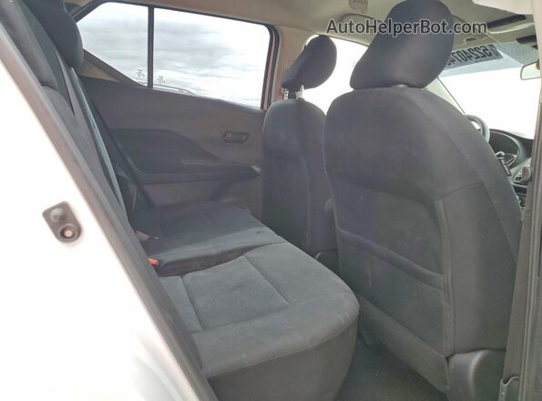 3N1CP5BV8RL580714 2024 NISSAN KICKS White უკანა სავარძლების ხედი