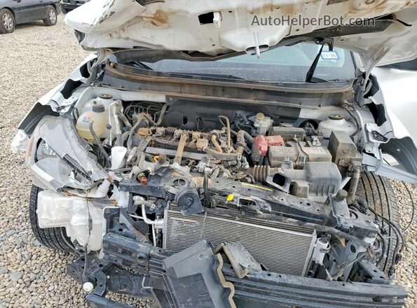 3N1CP5BV8RL580714 2024 NISSAN KICKS White უკანა სალონის ხედი