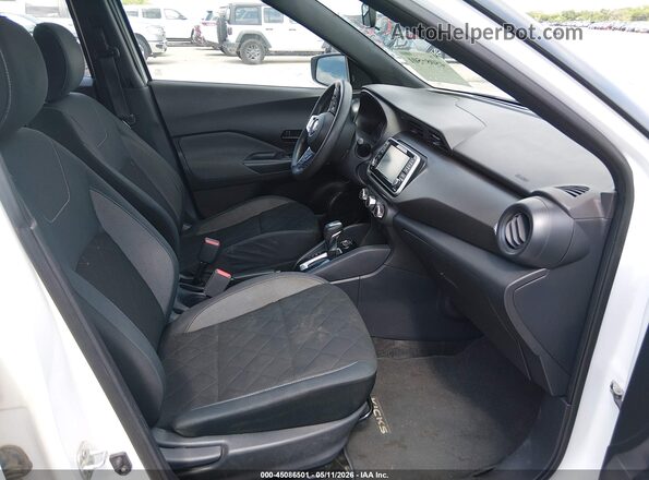 3N1CP5BVXLL497292 2020 NISSAN KICKS Белый Вид салона спереди