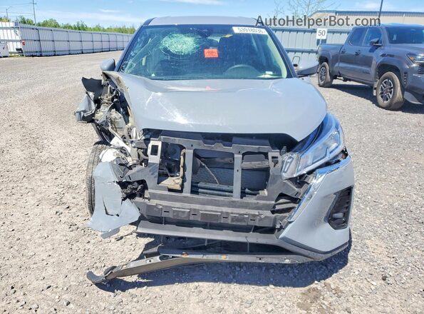 3N1CP5BVXPL546397 2023 NISSAN KICKS Серый Вид спереди