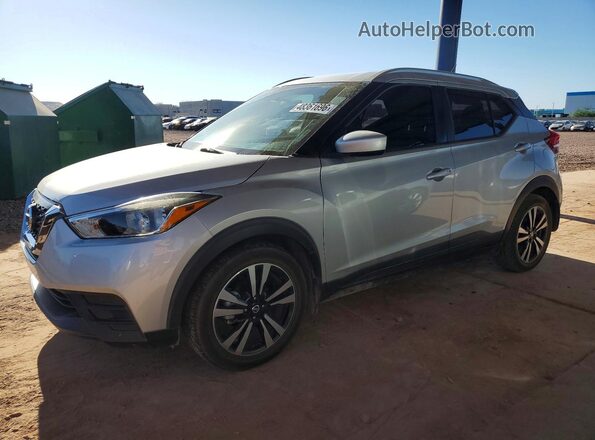 3N1CP5CU0KL497743 2019 NISSAN KICKS Silver Vista tres cuartos delantera izquierda