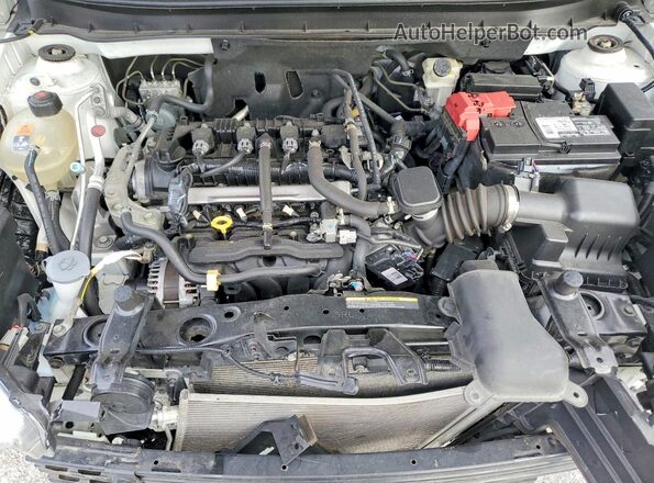3N1CP5CU0KL566236 2019 NISSAN KICKS Белый Вид подкапотного пространства