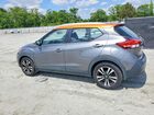 2018 Nissan Kicks Sv Gray vin: 3N1CP5CU2JL503802