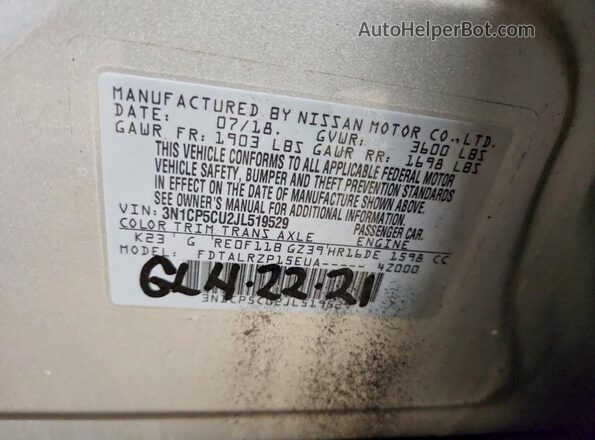 3N1CP5CU2JL519529 2018 NISSAN KICKS Silver Widok komory silnika