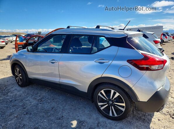3N1CP5CU2JL522334 2018 NISSAN KICKS Silver Tył lewy